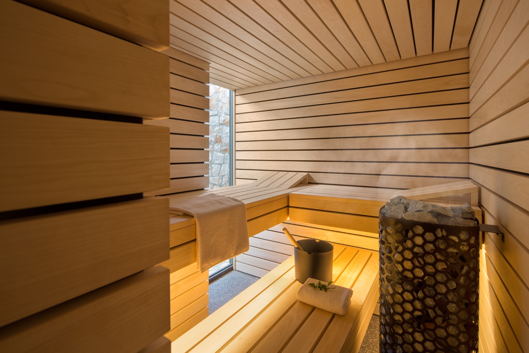 Private cedar sauna